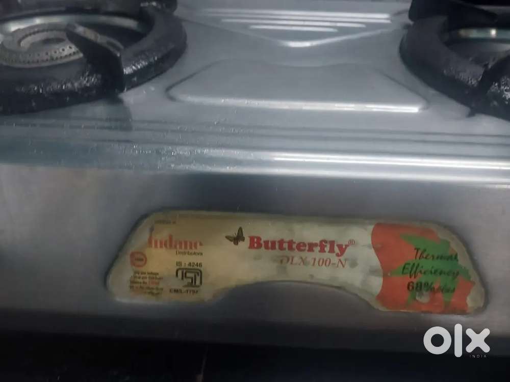 Gas stove is in very good condition