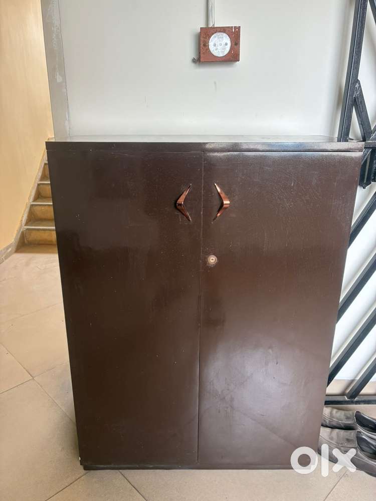Wooden Shoe Cabineg For Sale