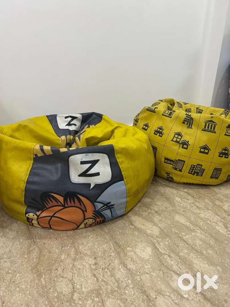 Bean bag / sitting cushion size XXL and XL