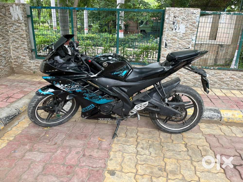 Yamaha R15 V2 2014 modal good condition