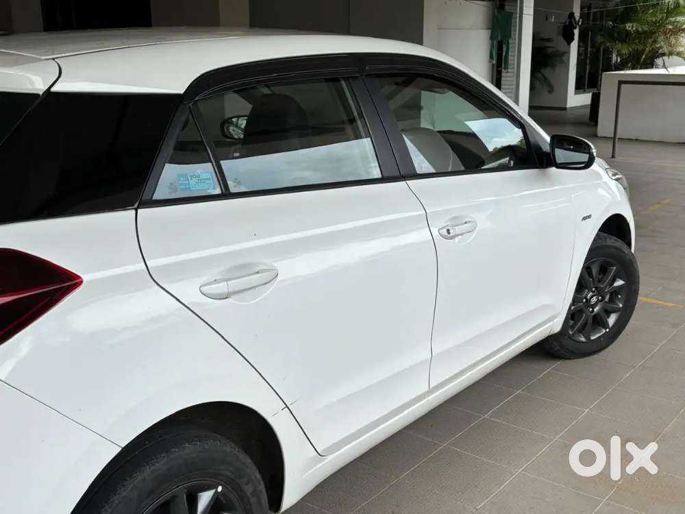 Hyundai i20 Petrol automatic well maintained single owner