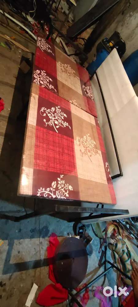 Foldable single bed will make new not old one