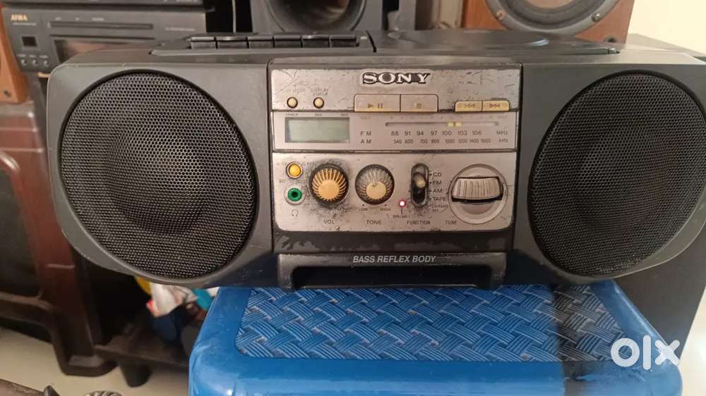 Sony working condition antiq radio
