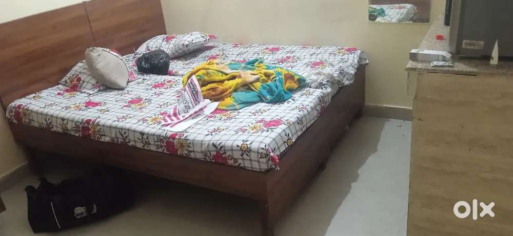 1 Rk fully furnished
