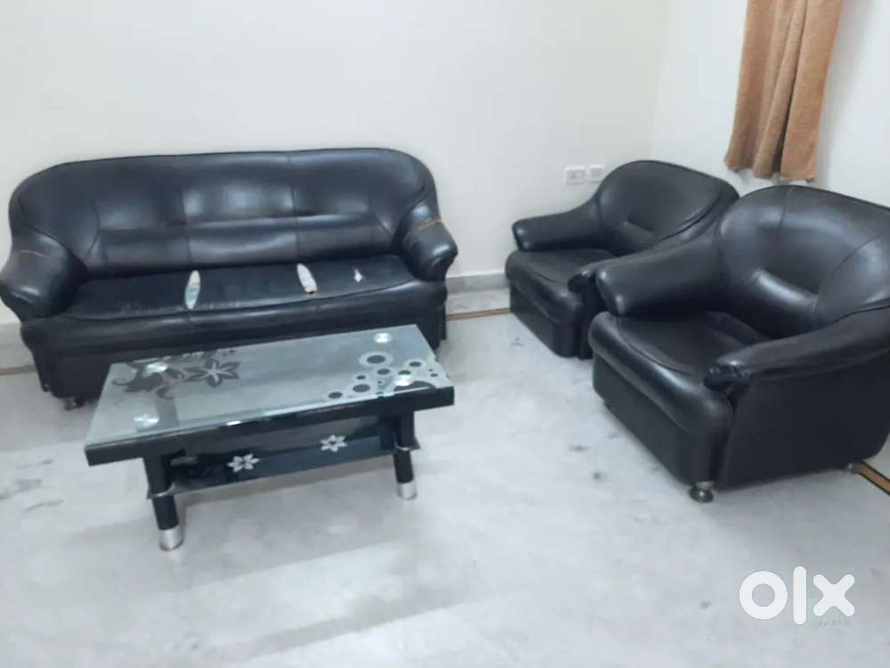 Sofa Set with Central Table