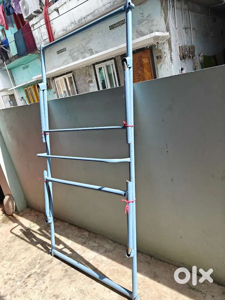 Iron Navaru Mancham