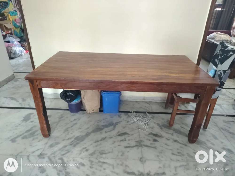 Solid Sheesham Wood 6-Seater Dining Table with Chairs Great Condition!