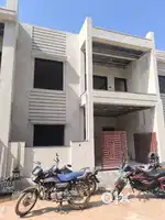 3-4 BHK newly Constructed Duplex House for Rent , Project Chandra Town