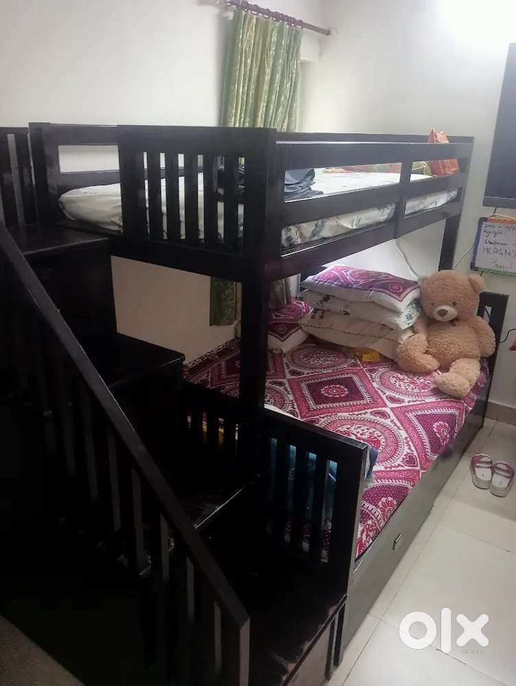 Full sisam wooden bunk bed