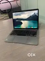 Apple  MacBook Pro 13inch i5 2017 A1708 Display lines Comes After 4hrs