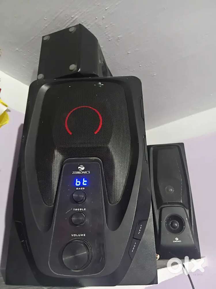 ZEBRONICS speaker full bass ,good condition,  use normal  6 to 7 month