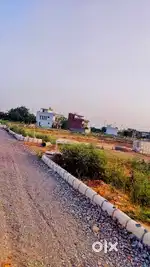 150 sqyd corner plot on 200 ft highway