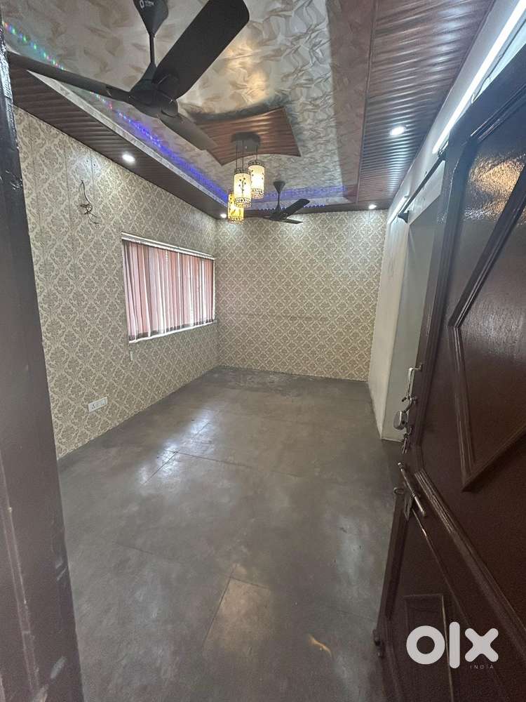 For Sale MiG ToP Floor 2bhk In Sector 45 Chandigarh