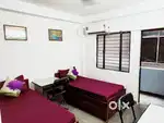 Unisex pg Noida sector 27,18