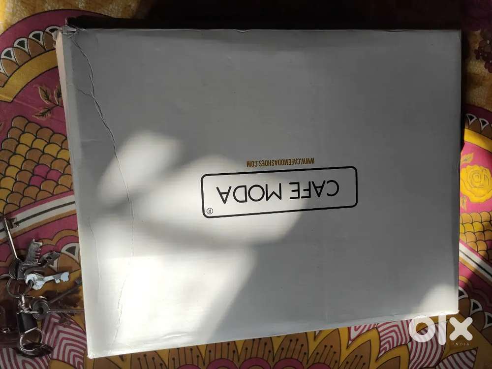 Cafe Moda Brand New Olive Green shoes uk8