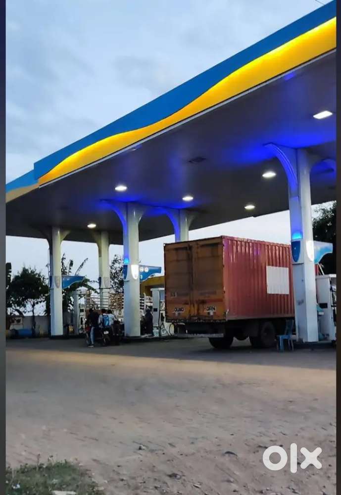 Petrol Bunk Pump operator