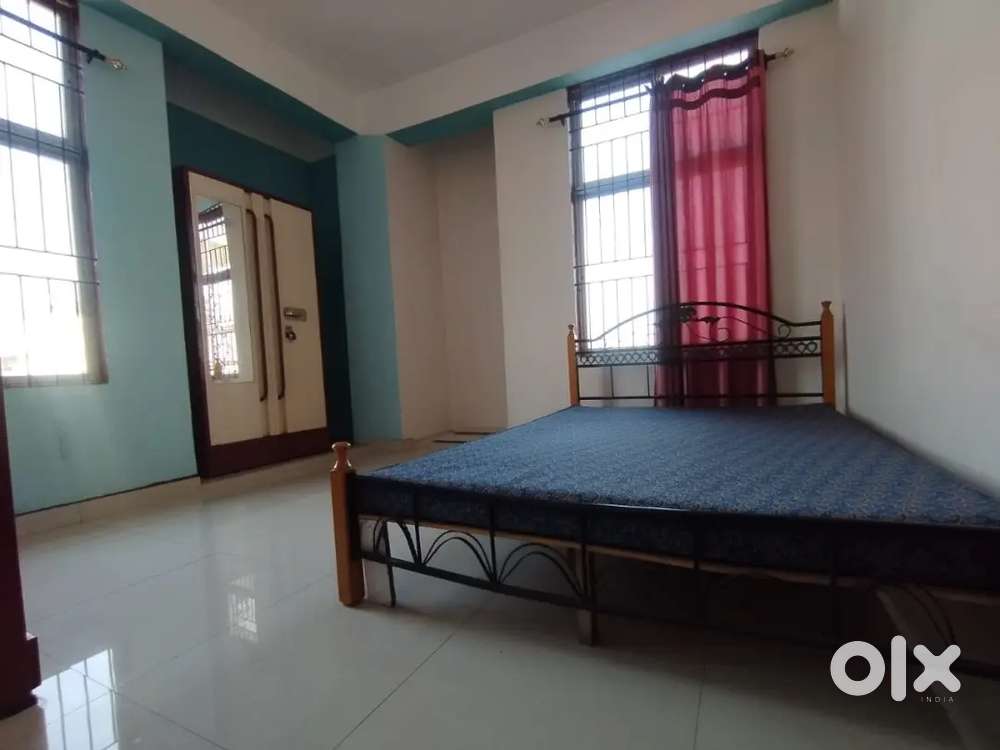 1rk couple friendly room available for rent at ulubari sarania