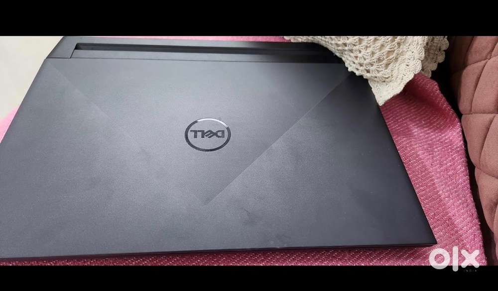 Dell G 15 Gaming laptop  RTX 3050  i7 processor