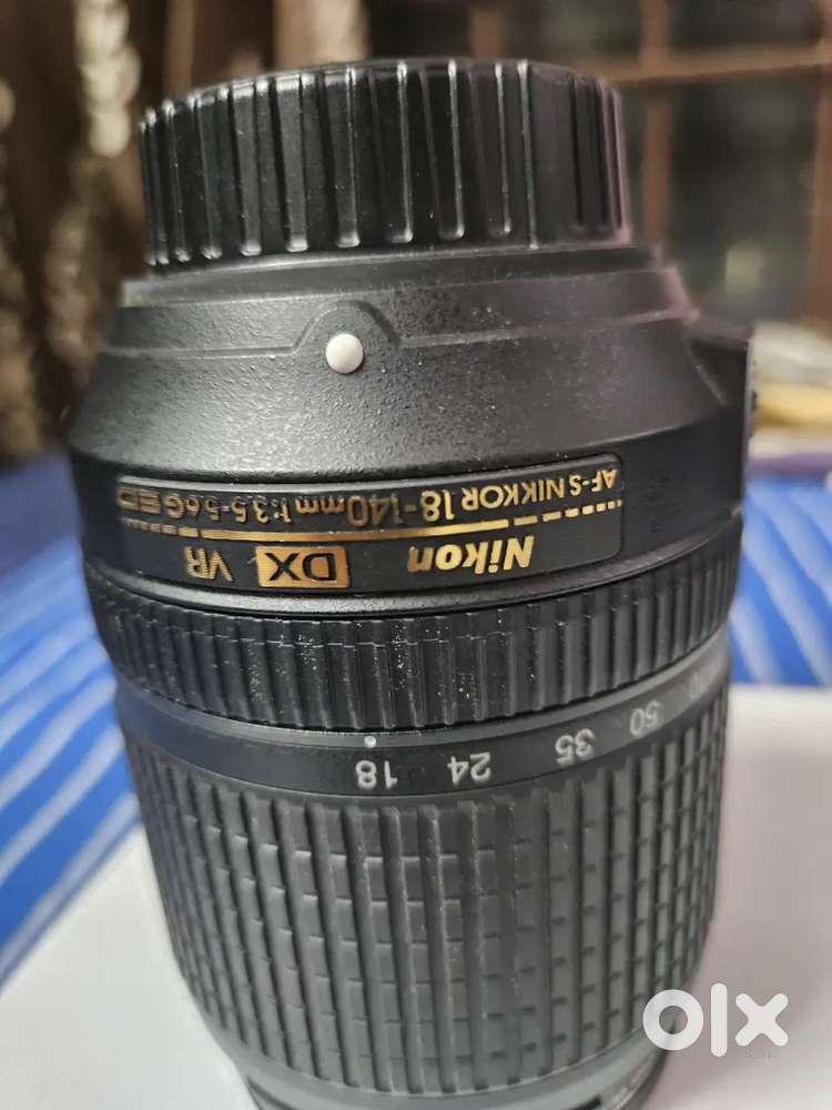 Nikon Dx 18-140 mm lens unused