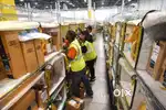 PACKING / HELPER / JOB IN WAREHOUSE.