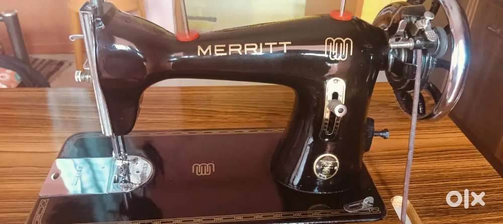Sewing machine Merit