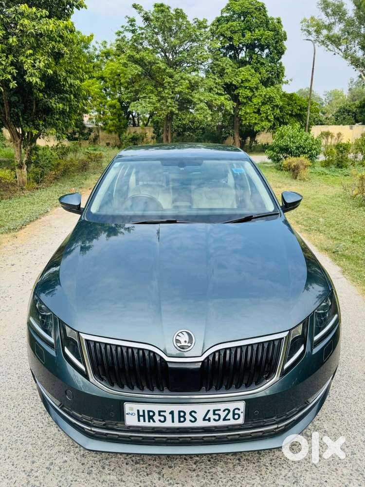 Skoda Octavia 1.8 TSI AT Style, 2018, Petrol