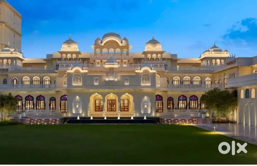 90 waiter requirment in 5 Star hotels