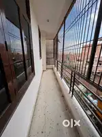 Ravi Properties Manduadih 2Bhk flatfor Office purpose Nesr Hotel Sarin