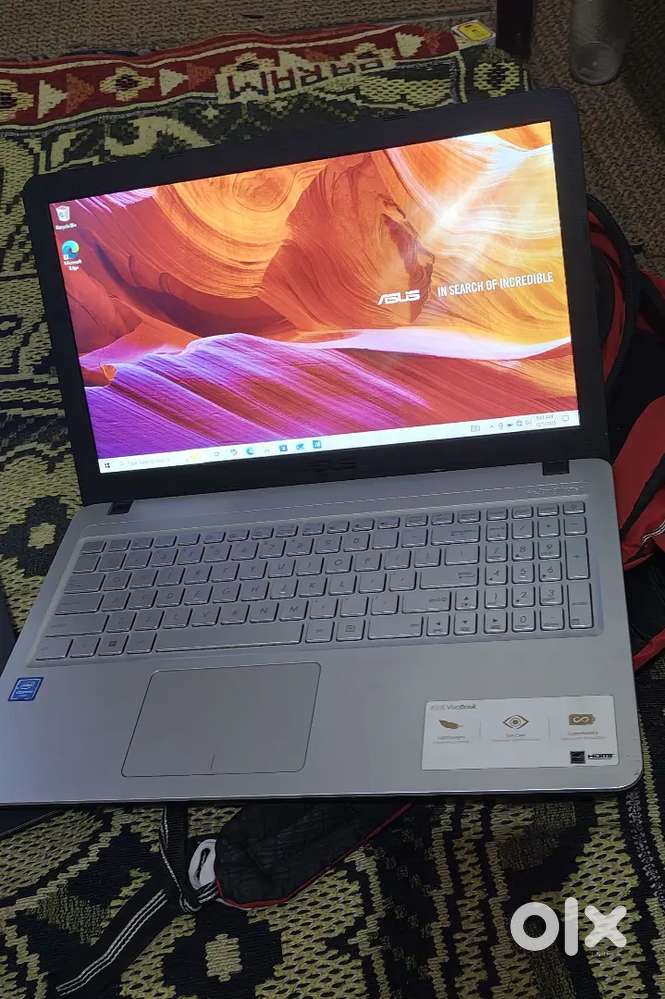 Asus vivo book laptop condition new brand laptop charger