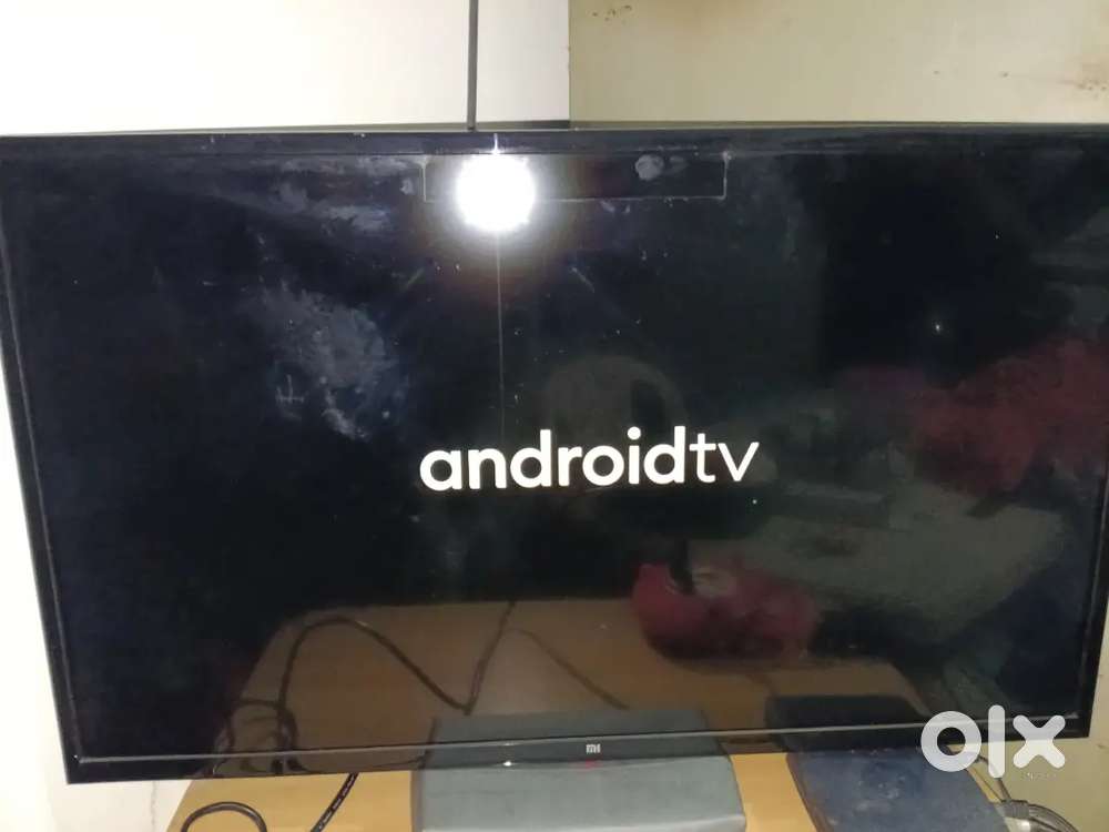 Mi 32 inch smart tv at awasome condition