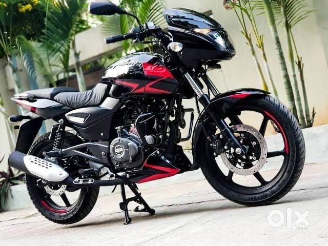 Urgently selling my bike only Interest people Dm only
