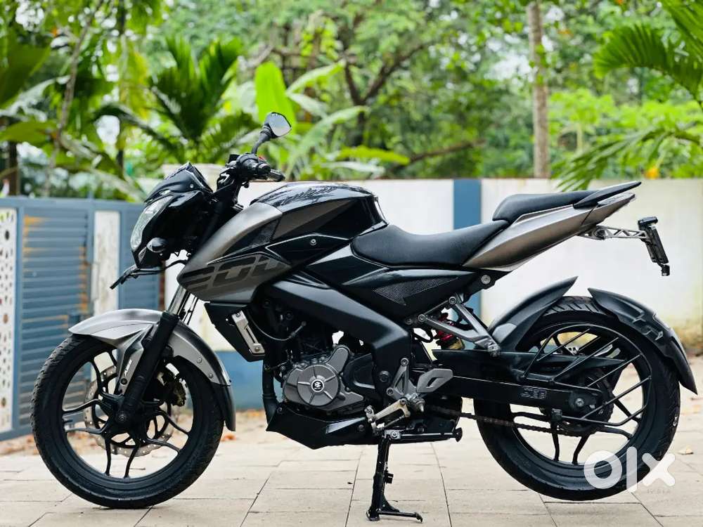 Bajaj Pulsar NS 200 2020 Single Ownership Low Kilometre