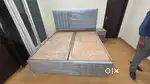 King size Bed 70*72 with side table