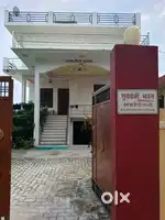 single room for girl/ women near fatima & jaipuriya school tajopur mau