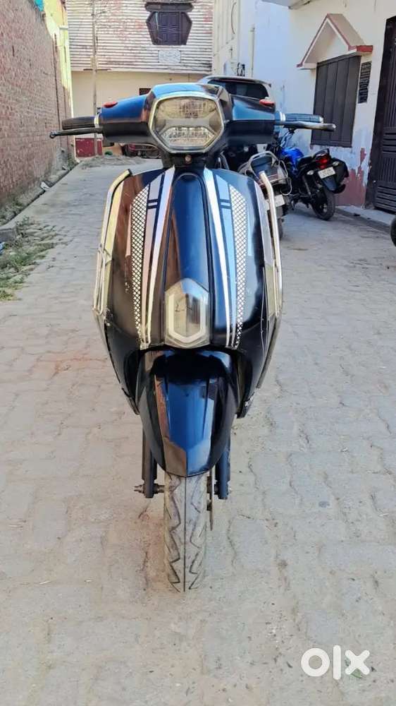 I am interest to sale was battery Hai Naya charger