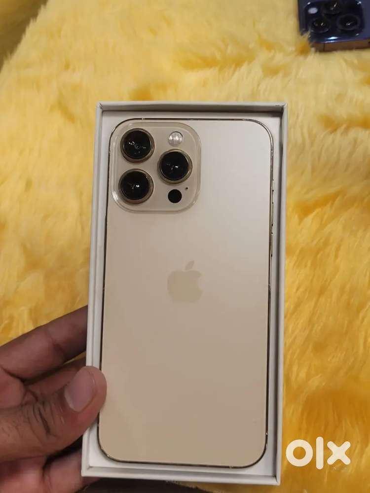 Apple iPhone 14pro 256gb dasera sale price is fixed superb condition
