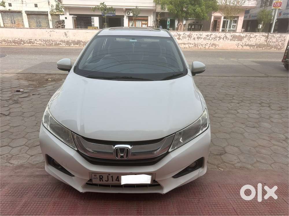 top model well maintained honda city