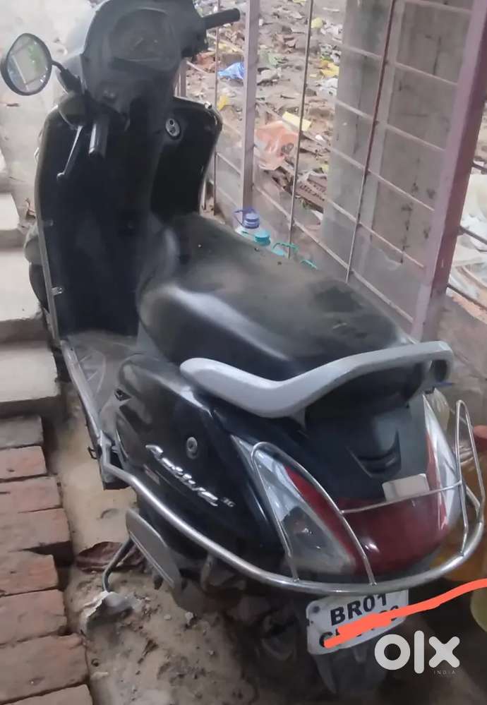 Activa 3g is for urgent sell