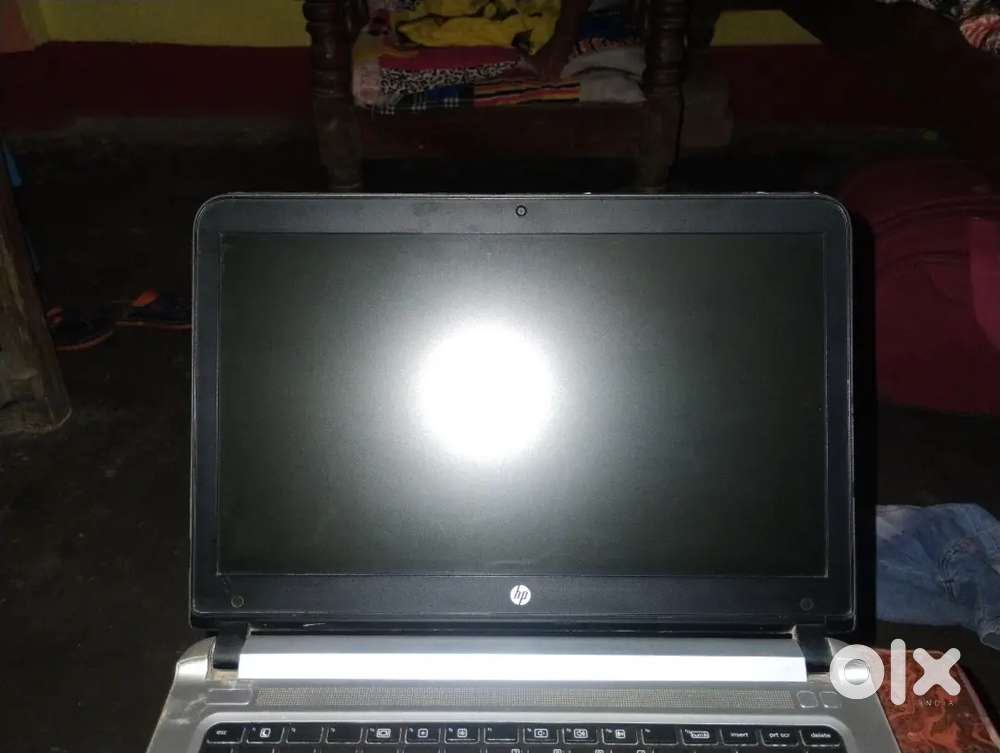 HP laptop selling
