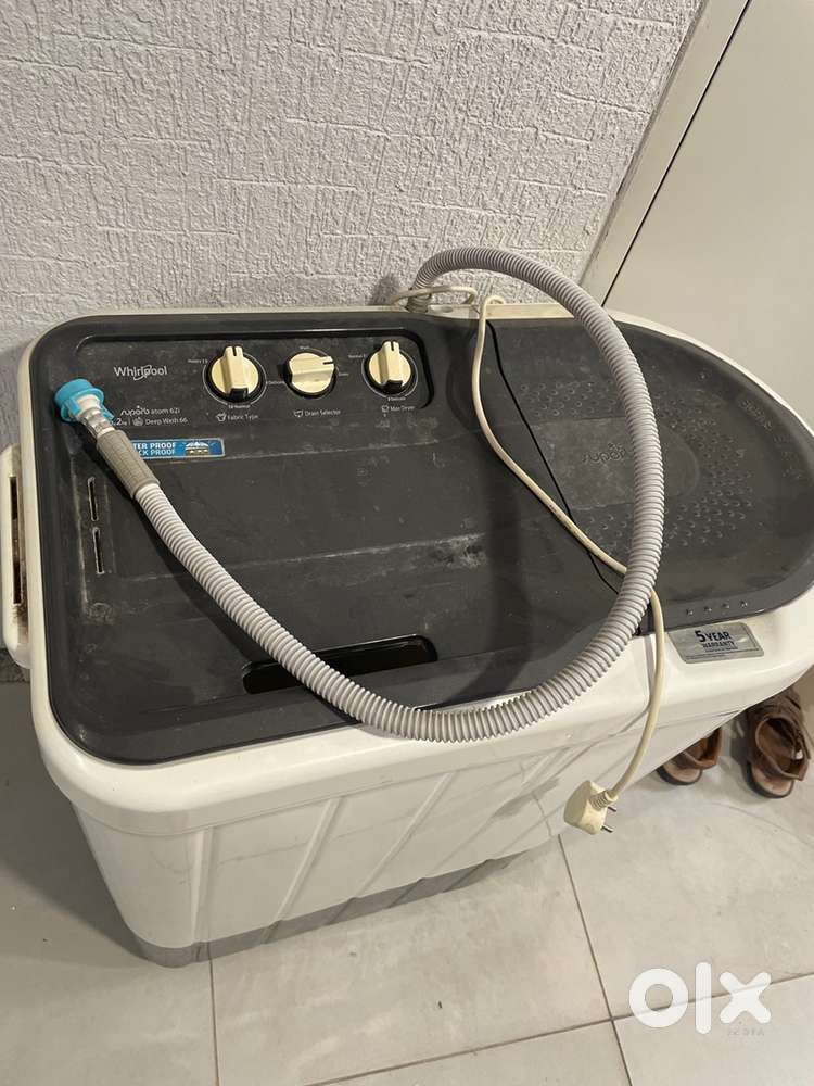 Whirlpool 6.2 KG semi automatic in good working condition
