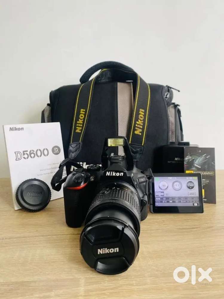 Nikon D5600 with AF-P 18-55 mm AF-P