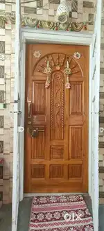 Fully  furnished flat,  recently renovated .