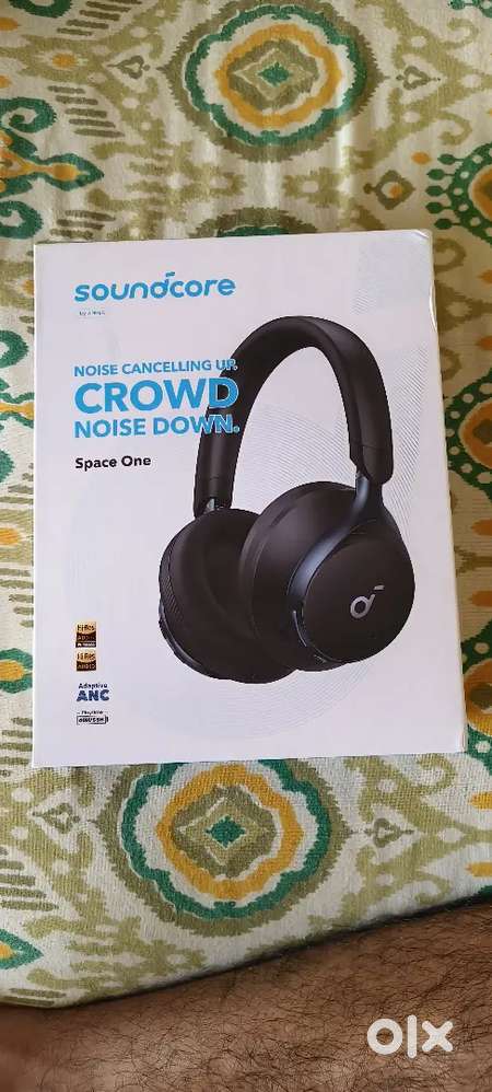 Soundcore by anker Space 1 headphones