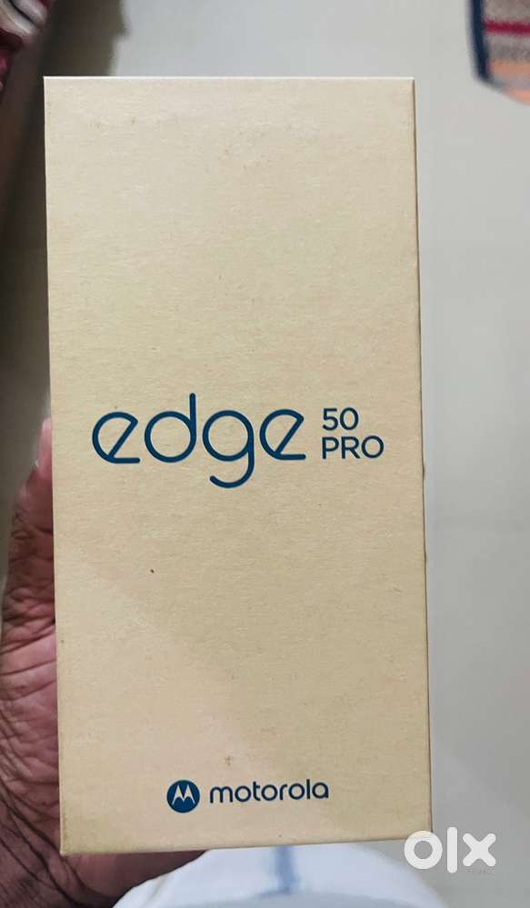 edge 50 pro  125W
