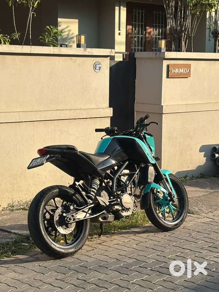 Ktm duke 200