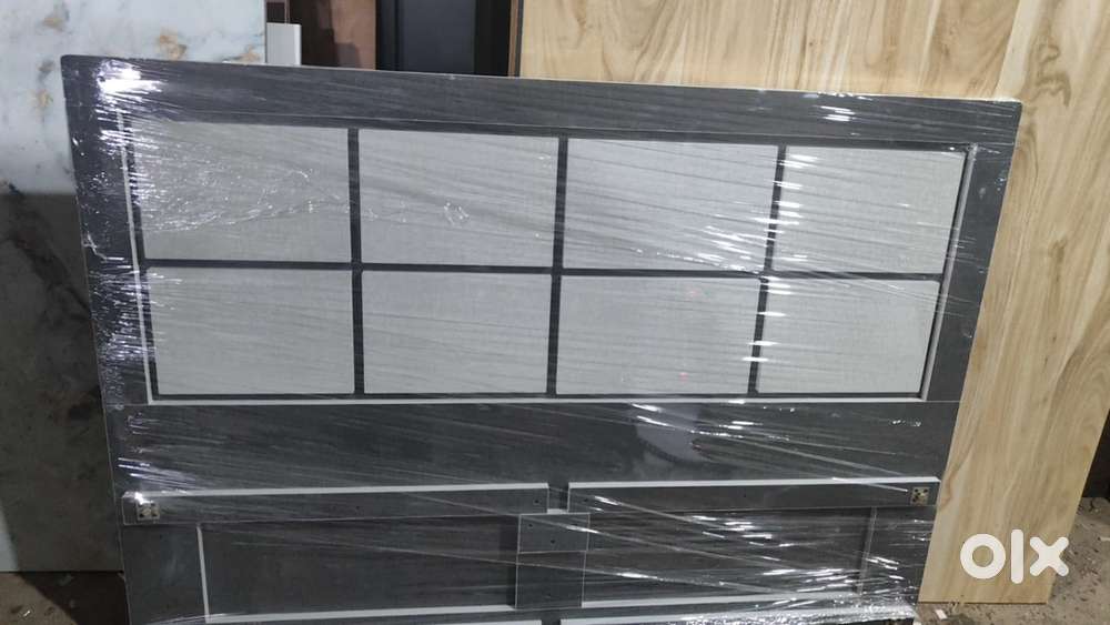 Bed 72 By 60 Fabric Finish