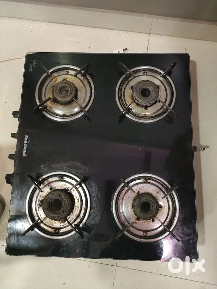 Gas stove 4 burner