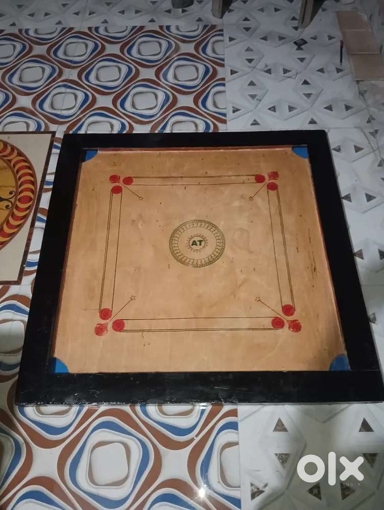 New 32 inch carrom board only 9 day old