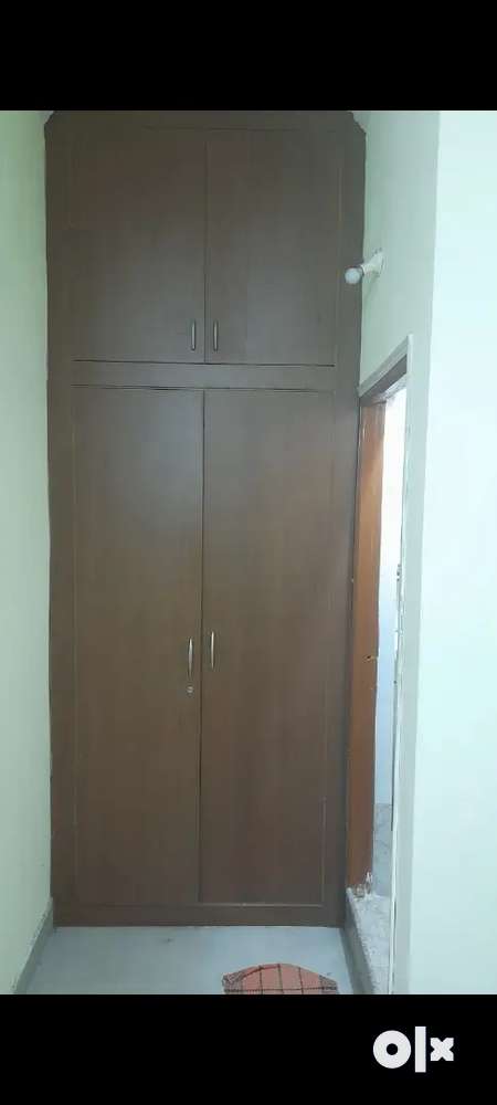 1 room with attach washroom at kundanbagh