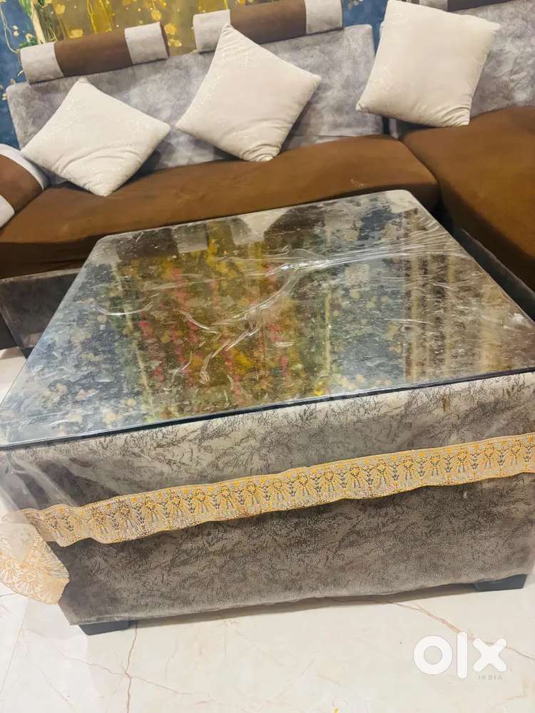 Sofa Set with Square center Table for Sale – Good Condition
